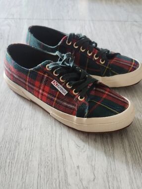 Superga 2750 red tartan plaid lace up sneakers Size 8.5